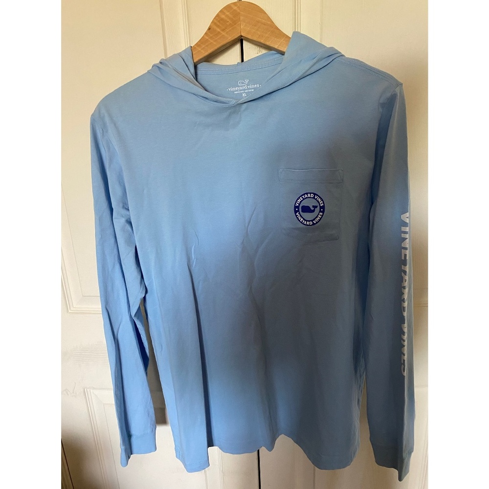 Vineyard vines Kids 100%cotton whale long sleeve hoodie Tee Size 18